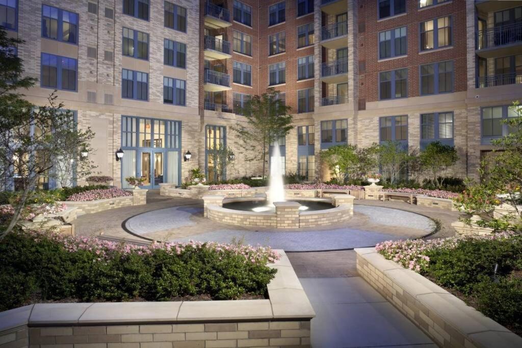 Fantastic 2 Bedroom Condo At Pentagon City อาร์ลิงตัน ภายนอก รูปภาพ