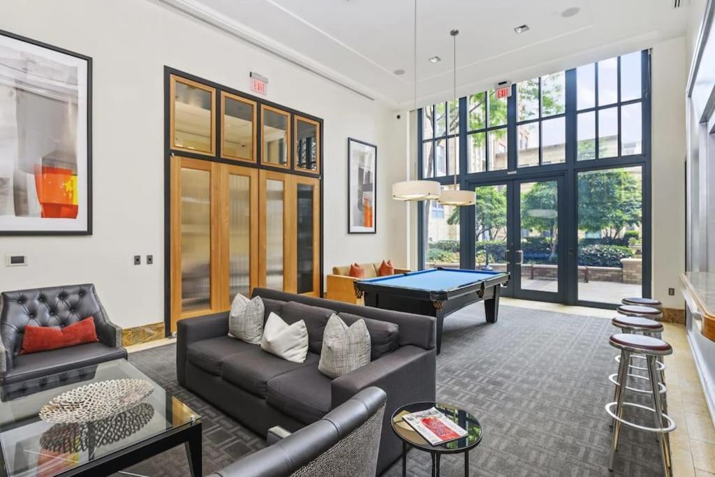Fantastic 2 Bedroom Condo At Pentagon City อาร์ลิงตัน ภายนอก รูปภาพ